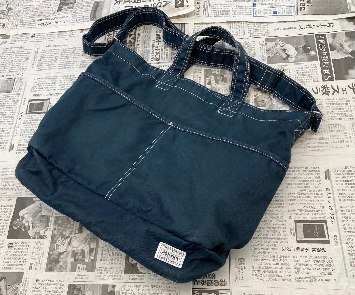2-Way Contrast Stitch Shoulder Bag