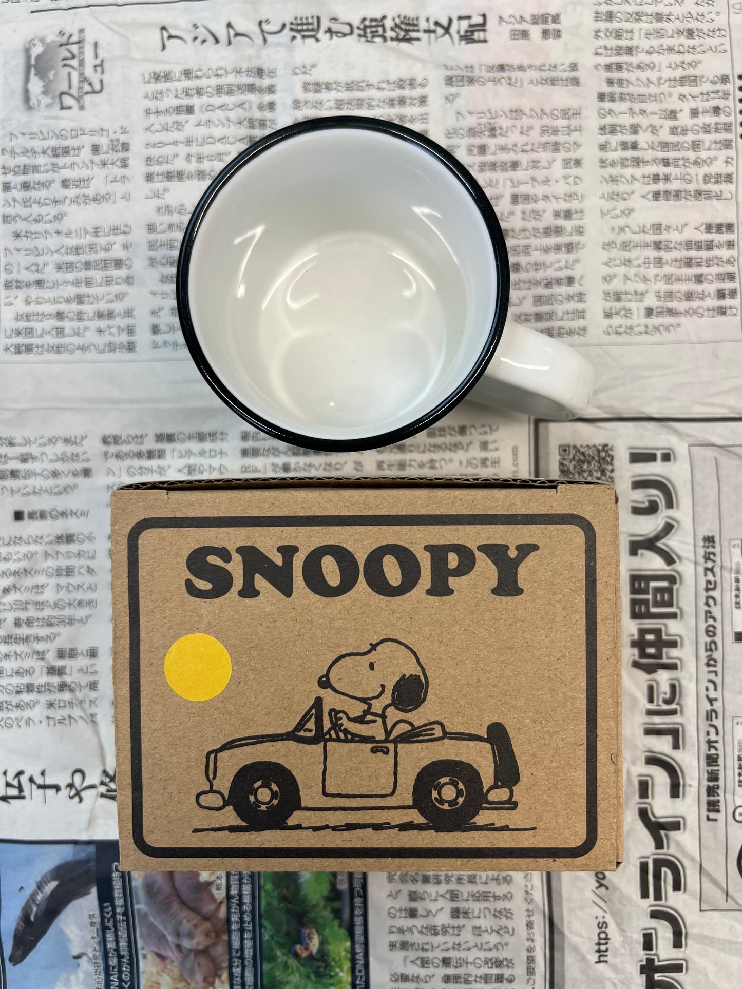 Asia-Exclusive Snoopy Baseball Mug