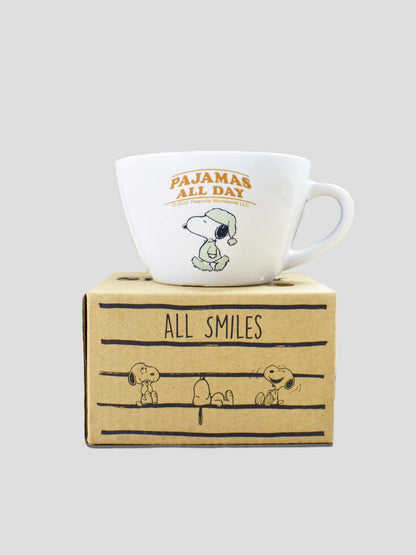 Asia-Exclusive Snoopy 'Pajamas' Mug